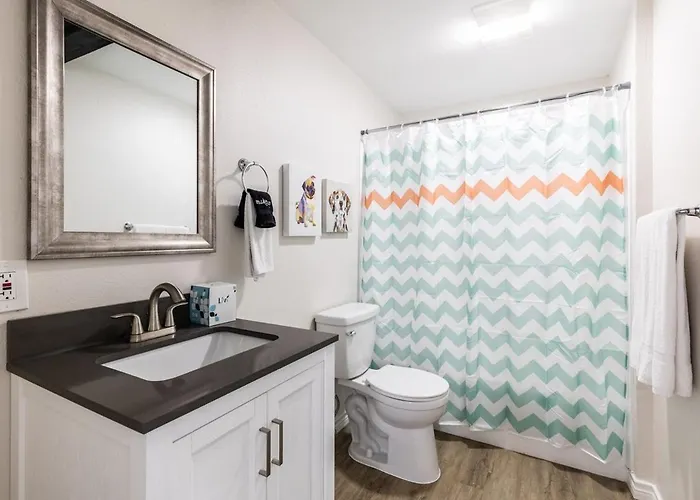 Guest house Calmont Fort Worth